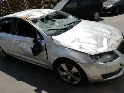 Veículo de Sucata skoda octavia lim. (5e3) ambition do ano 2017 alimentado crmb
