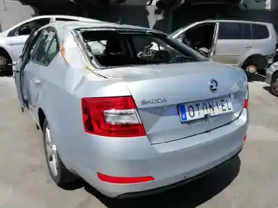 Veículo de Sucata skoda octavia lim. (5e3) ambition do ano 2017 alimentado crmb