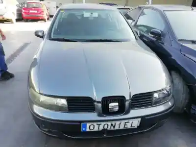 Sloopvoertuig seat toledo (1m2) stella van het jaar 2002 aangedreven alh