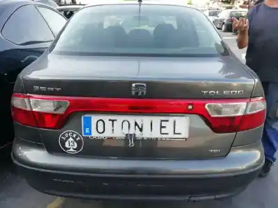 Sloopvoertuig seat toledo (1m2) stella van het jaar 2002 aangedreven alh