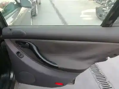 Sloopvoertuig seat toledo (1m2) stella van het jaar 2002 aangedreven alh