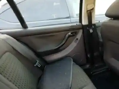Sloopvoertuig seat toledo (1m2) stella van het jaar 2002 aangedreven alh