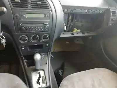 Veículo de Sucata citroen xsara berlina 1.6i 16v sx do ano 2004 alimentado nfu
