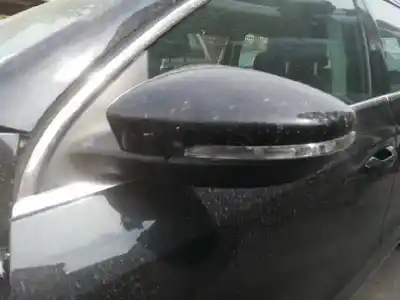 Здавання транспортного засобу volkswagen passat variant (365) advance bluemotion року 2011 потужний cffb