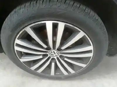 Здавання транспортного засобу volkswagen passat variant (365) advance bluemotion року 2011 потужний cffb