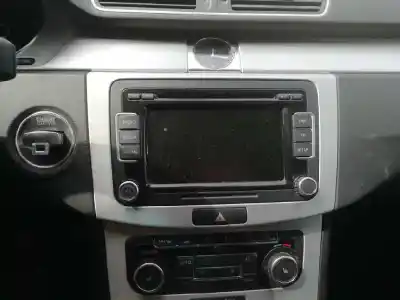 Здавання транспортного засобу volkswagen passat variant (365) advance bluemotion року 2011 потужний cffb