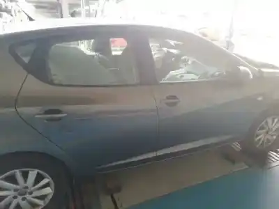 Здавання транспортного засобу seat ibiza (6j5) stylance / style року 2014 потужний cayc
