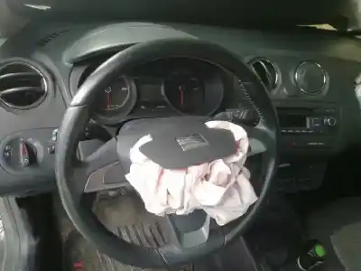 Здавання транспортного засобу seat ibiza (6j5) stylance / style року 2014 потужний cayc