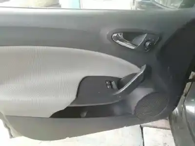 Здавання транспортного засобу seat ibiza (6j5) stylance / style року 2014 потужний cayc
