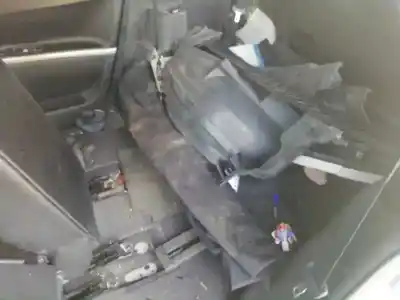 Scrapping Vehicle toyota corolla verso (r1) 2.2 d-4d sol of the year 2007 powered 2adftv