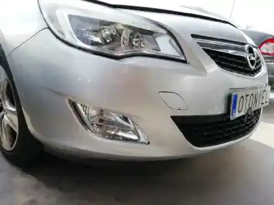 Sloopvoertuig opel astra j lim. cosmo van het jaar 2011 aangedreven a17dtr