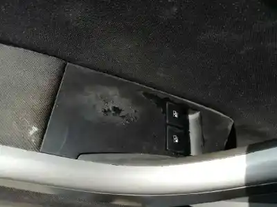 Sloopvoertuig opel astra j lim. cosmo van het jaar 2011 aangedreven a17dtr