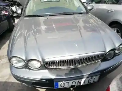 Scrapping Vehicle jaguar x-type i (x400) 2.5 v6 a las 4 ruedas of the year 2003 powered xb