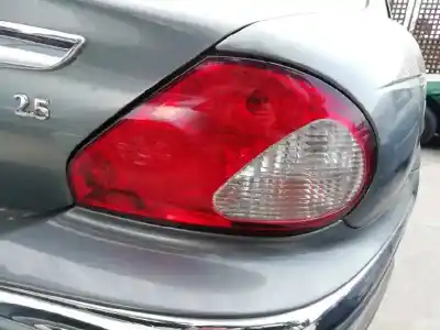 Scrapping Vehicle jaguar x-type i (x400) 2.5 v6 a las 4 ruedas of the year 2003 powered xb