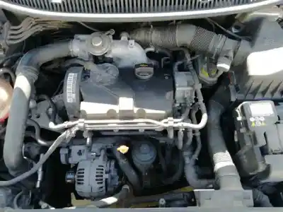 Vehicul casat volkswagen polo (9n3) advance al anului 2006 alimentat bnm