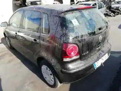 Vehículo de desguace volkswagen polo (9n3) advance del año 2006 con motor bnm