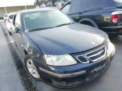 Véhicule à la ferraille SAAB 9-3 BERLINA 2.2 S TID de l'année 2004 alimenté D223L