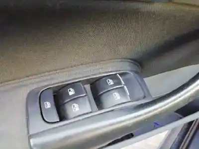 Verschrottungsfahrzeug saab 9-3 berlina 2.2 s tid des jahres 2004 angetrieben d223l