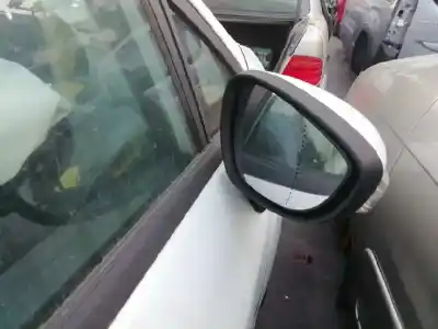 Здавання транспортного засобу ford fiesta (cb1) ghia року 2010 потужний spja