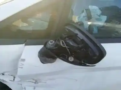 Здавання транспортного засобу ford fiesta (cb1) ghia року 2010 потужний spja