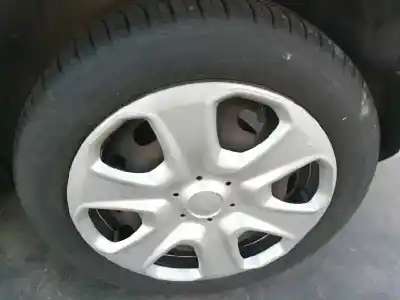 Здавання транспортного засобу ford fiesta (cb1) ghia року 2010 потужний spja