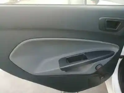 Здавання транспортного засобу ford fiesta (cb1) ghia року 2010 потужний spja