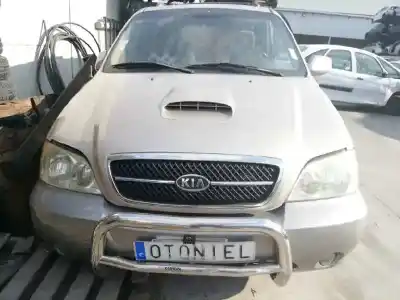 Vehicul casat kia carnival ii 2.9 cdri ex al anului 2005 alimentat j3