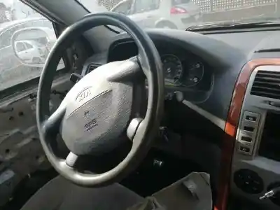 Vehicul casat kia carnival ii 2.9 cdri ex al anului 2005 alimentat j3