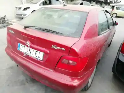 Sloopvoertuig citroen xsara berlina 1.6i 16v sx van het jaar 2002 aangedreven nfu
