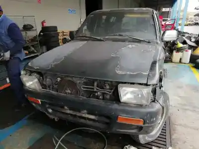 Veicolo di demolizione TOYOTA                                             4-RUNNER (N13)                                                                                                                                                                                                                                             3.0 12V CAT                                                                                                                                                                                                                                                dell'anno 1992 alimentato 3VZE