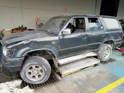 Veicolo di demolizione toyota                                             4-runner (n13)                                                                                                                                                                                                                                             3.0 12v cat                                                                                                                                                                                                                                                dell'anno 1992 alimentato 3vze