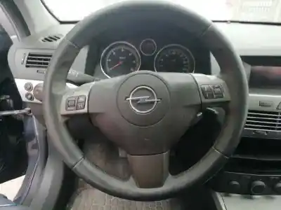 Здавання транспортного засобу opel astra h berlina 1.7 16v cdti року 2006 потужний z17dth
