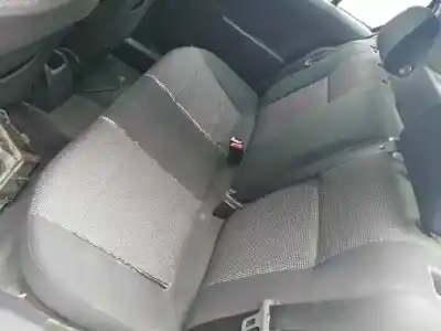 Здавання транспортного засобу opel astra h berlina 1.7 16v cdti року 2006 потужний z17dth