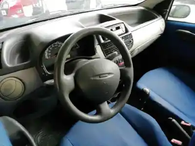 Vehicul casat fiat punto berlina (188) 1.9 diesel eco al anului 2000 alimentat 188a3000