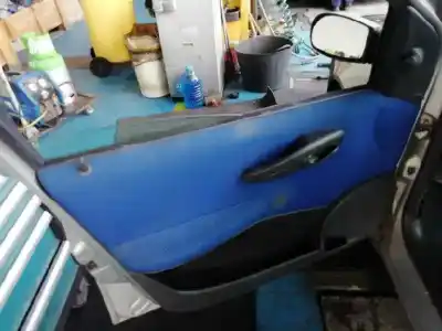 Vehicul casat fiat punto berlina (188) 1.9 diesel eco al anului 2000 alimentat 188a3000