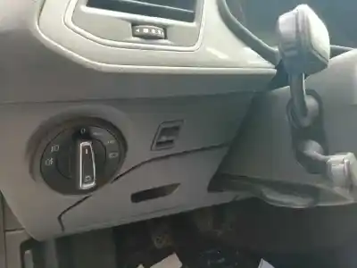Здавання транспортного засобу seat                                               leon (5f1)                                                                                                                                                                                                                                                 1.2 tsi                                                                                                                                                                                                                                                    року 2015 потужний cyv