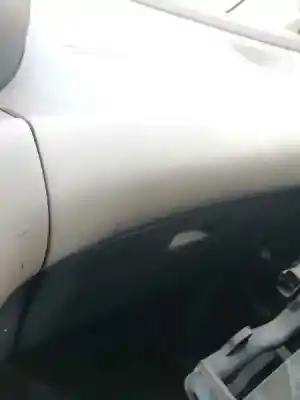 Здавання транспортного засобу nissan almera tino (v10m) limited edition acenta року 2005 потужний yd22