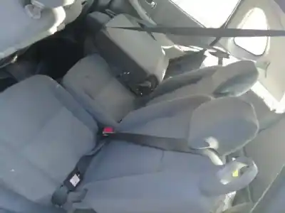 Здавання транспортного засобу nissan almera tino (v10m) limited edition acenta року 2005 потужний yd22