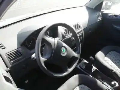 Здавання транспортного засобу skoda fabia (6y2/6y3) 1.2 12v року 2005 потужний bme