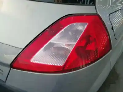 Здавання транспортного засобу renault megane ii sedán (lm0/1_) 1.6 року 2004 потужний k4m t7