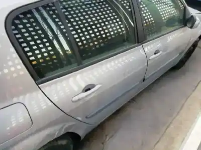 Здавання транспортного засобу renault megane ii sedán (lm0/1_) 1.6 року 2004 потужний k4m t7