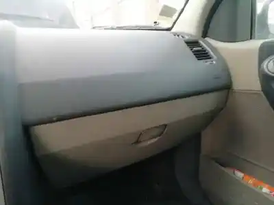 Здавання транспортного засобу renault megane ii sedán (lm0/1_) 1.6 року 2004 потужний k4m t7