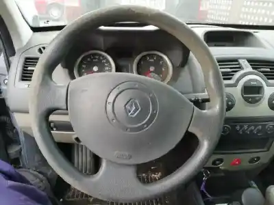 Здавання транспортного засобу renault megane ii sedán (lm0/1_) 1.6 року 2004 потужний k4m t7