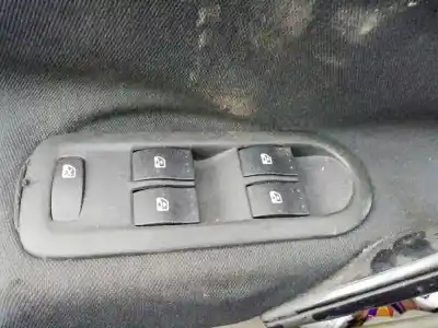 Здавання транспортного засобу renault megane ii sedán (lm0/1_) 1.6 року 2004 потужний k4m t7