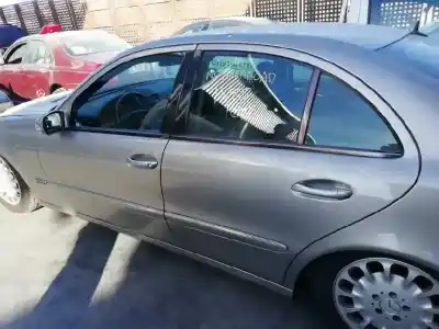 Veículo de Sucata mercedes-benz clase e (w211) berlina e 320 cdi (211.026) do ano 2005 alimentado d 648961
