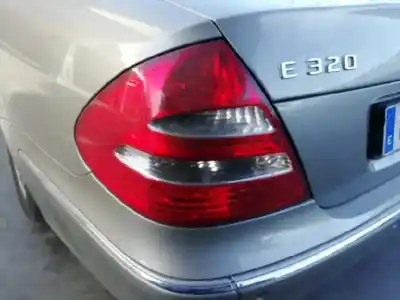 Veículo de Sucata mercedes-benz clase e (w211) berlina e 320 cdi (211.026) do ano 2005 alimentado d 648961