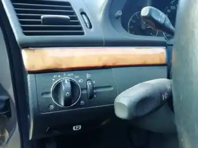 Veículo de Sucata mercedes-benz clase e (w211) berlina e 320 cdi (211.026) do ano 2005 alimentado d 648961