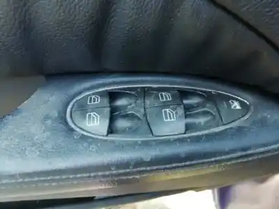 Veículo de Sucata mercedes-benz clase e (w211) berlina e 320 cdi (211.026) do ano 2005 alimentado d 648961