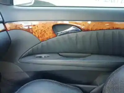 Veículo de Sucata mercedes-benz clase e (w211) berlina e 320 cdi (211.026) do ano 2005 alimentado d 648961