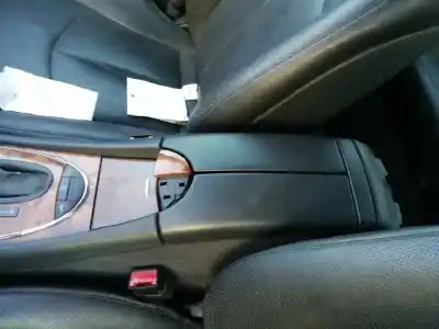 Veículo de Sucata mercedes-benz clase e (w211) berlina e 320 cdi (211.026) do ano 2005 alimentado d 648961